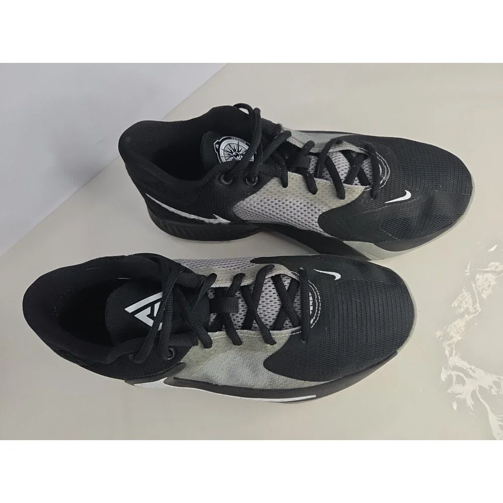 Nike Zoom Freak 4 DQ0553-001 Black Gray Basketball Shoes Womens / Youth Sz 7 EUC